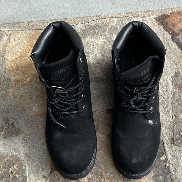 Lugz Men's Black Boots - Picture 1 of 5